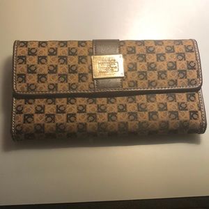 Brown Liz Claiborne Wallet